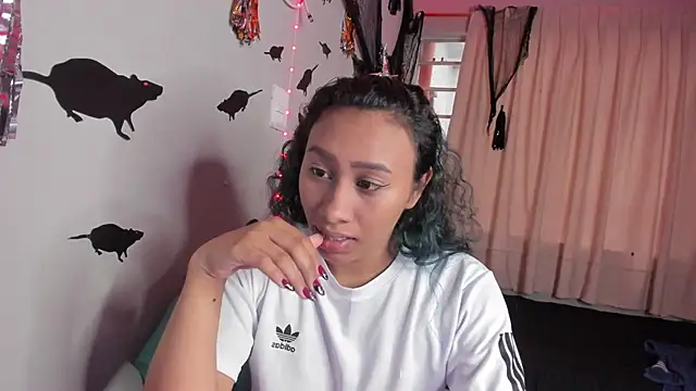 Brunettesexy0 online show from 10/31/25, 04:14