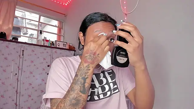 Brunettesexy0 online show from 09/26/25, 06:26