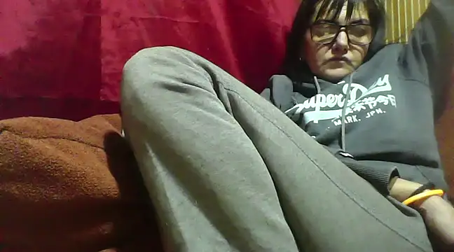 Snapshot of AlanaLaDream chatting on 03/20/25, 06:09 AlanaLaDream online show from 03/20/25, 06:09