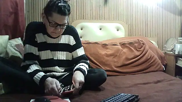 AlanaLaDream online show from 01/12/26, 09:41