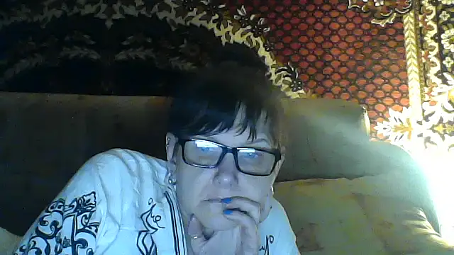 Snapshot of AlanaLaDream chatting on 09/26/25, 03:41 AlanaLaDream online show from 09/26/25, 03:41