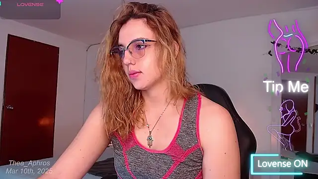 Snapshot of Thea_Aphros_ chatting on 03/11/25, 01:59 Thea Aphros online show from 03/11/25, 01:59