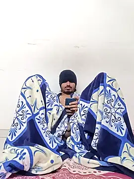 Snapshot of Samser0403 chatting on 01/18/26, 06:44 Samser0403 online show from 01/18/26, 06:44