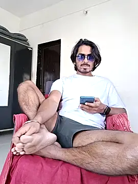 Snapshot of Samser0403 chatting on 11/21/25, 06:23 Samser0403 online show from 11/21/25, 06:23