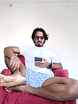 Snapshot of Samser0403 chatting on 11/11/25, 05:35 Samser0403 online show from 11/11/25, 05:35