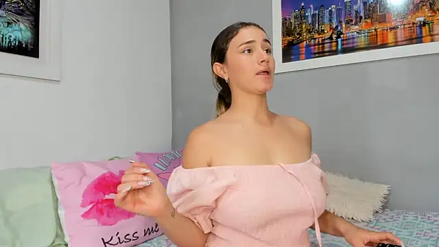 naughtyloverss online show from 03/20/25, 08:40