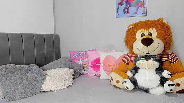 naughtyloverss online show from 09/20/25, 03:17