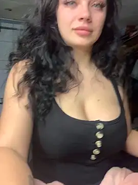 Sweeeeet Candy online show from 11/18/25, 02:49