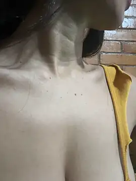 Antonella and axel  online show from 11/29/25, 01:39