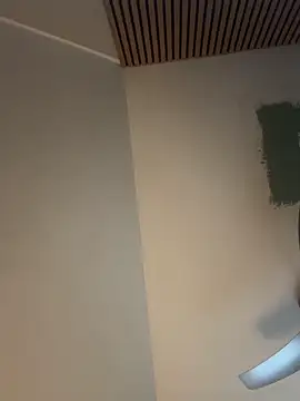 janberlin online show from 12/23/25, 11:09