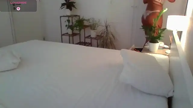 yournextdoorhottie online show from 04/30/26, 12:23