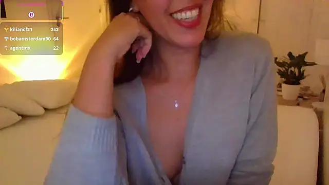 yournextdoorhottie online show from 03/18/26, 11:27