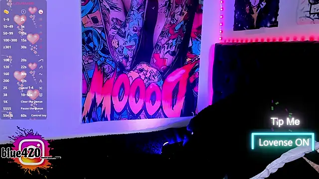 Skyler  blue4 online show from 12/14/25, 08:58