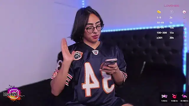 Skyler  blue4 online show from 03/03/25, 04:54