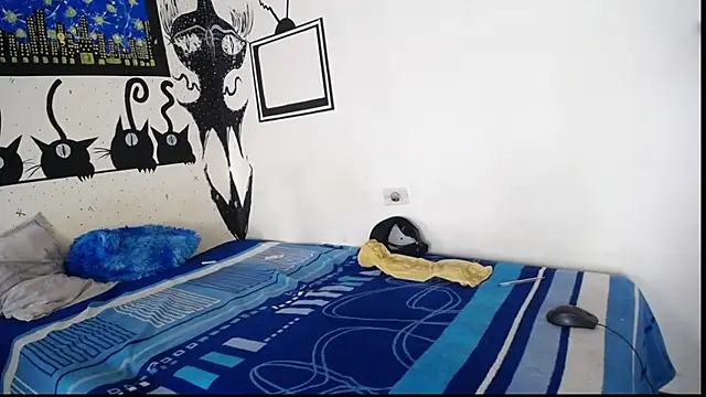 Party trans online show from 09/18/25, 06:44