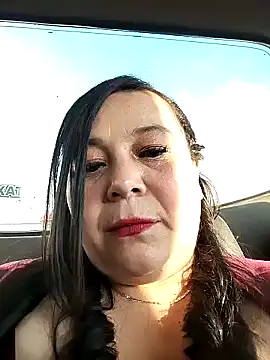 Snapshot of sara_pineros chatting on 01/07/25, 10:08 sara pineros online show from 01/07/25, 10:08