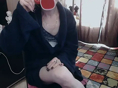 Snapshot of HornyClitX chatting on 03/04/25, 07:30 HornyClitX online show from 03/04/25, 07:30