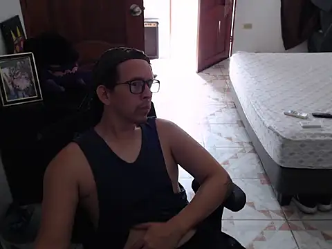 Pit xxz online show from 09/23/25, 03:30