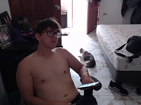 Pit xxz online show from 09/17/25, 12:51