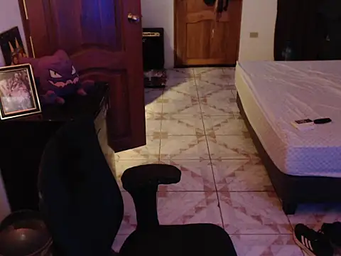 Pit xxz online show from 10/16/25, 04:43