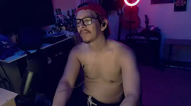 Pit xxz online show from 02/15/25, 05:41