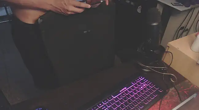 Pit xxz online show from 02/20/25, 08:47