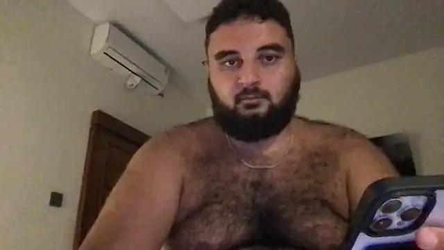 Snapshot of teddy_alan chatting on 05/27/26, 03:19 teddy alan online show from 05/27/26, 03:19