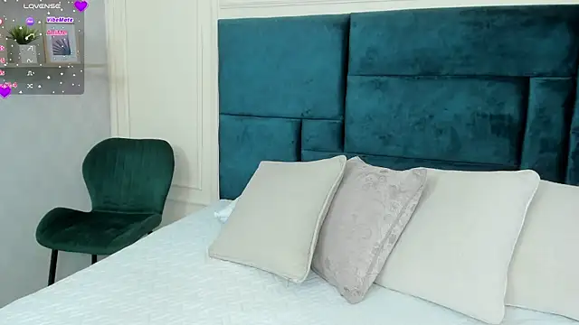 Charlotte Mayer online show from 03/12/25, 11:43