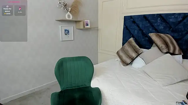 Charlotte Mayer online show from 02/11/26, 11:32