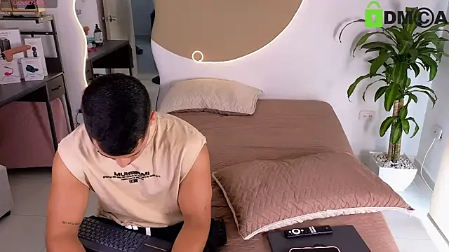 hot69temptation  online show from 03/25/26, 03:33