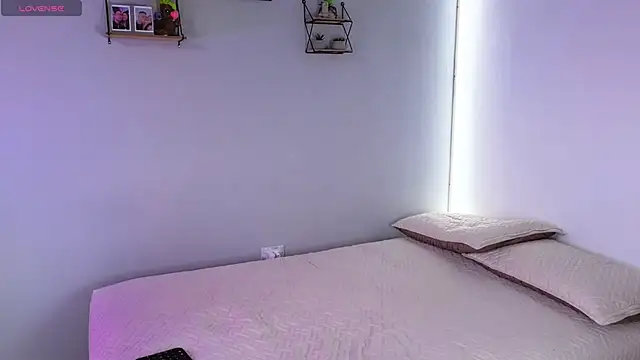 hot69temptation  online show from 02/27/25, 02:10