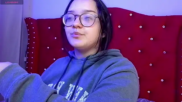 charlotte1-ls online show from 10/28/25, 09:47