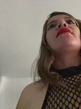 gwen ashly online show from 04/13/26, 08:46