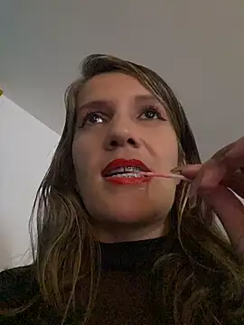 gwen ashly online show from 03/11/26, 08:14