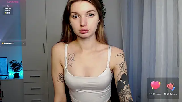 Snapshot of lounahyan chatting on 10/09/25, 02:50 lounahyan online show from 10/09/25, 02:50