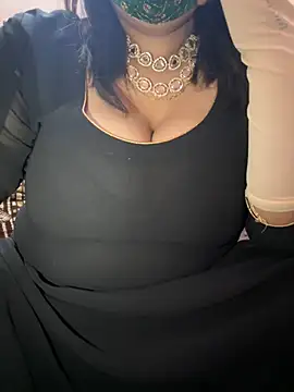 Snapshot of Prabhjot10 chatting on 02/21/25, 02:27 Prabhjot10 online show from 02/21/25, 02:27