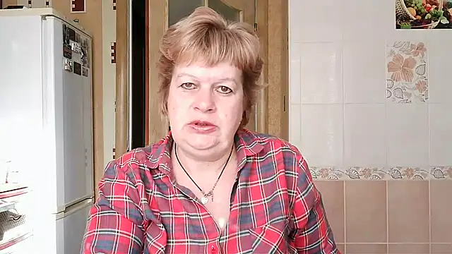 Snapshot of Ettie_Tonia chatting on 03/04/25, 01:17 Ettie Tonia online show from 03/04/25, 01:17