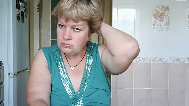 Snapshot of Ettie_Tonia chatting on 10/03/25, 07:54 Ettie Tonia online show from 10/03/25, 07:54