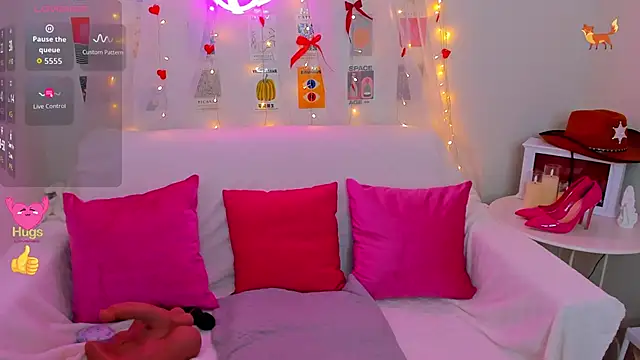 Merida red  online show from 03/20/26, 12:44