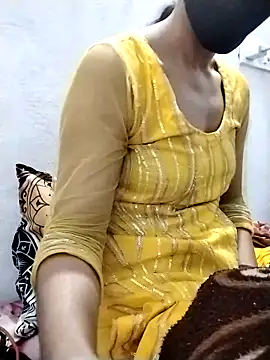 Cute-Ridhima online show from 12/15/25, 03:56