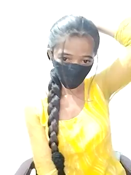 Cute-Ridhima online show from 05/05/26, 04:04