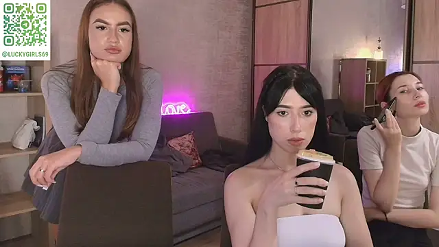 KeithTown online show from 10/09/25, 05:24