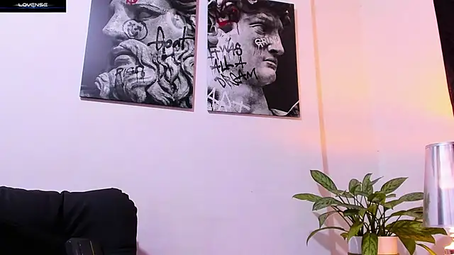 CruzVega online show from 10/01/25, 12:16