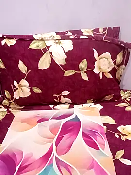 Snapshot of Dr_Kamsutra chatting on 09/08/25, 10:31 Dr Kamsutra online show from 09/08/25, 10:31