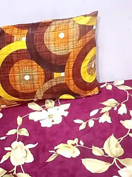 Snapshot of Dr_Kamsutra chatting on 10/02/25, 06:33 Dr Kamsutra online show from 10/02/25, 06:33