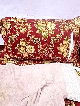 Snapshot of Dr_Kamsutra chatting on 03/18/25, 11:11 Dr Kamsutra online show from 03/18/25, 11:11