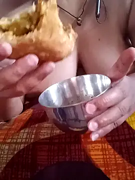 Snapshot of Dr_Kamsutra chatting on 09/29/25, 09:16 Dr Kamsutra online show from 09/29/25, 09:16