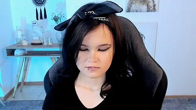 Elainebeness online show from 02/26/25, 10:58