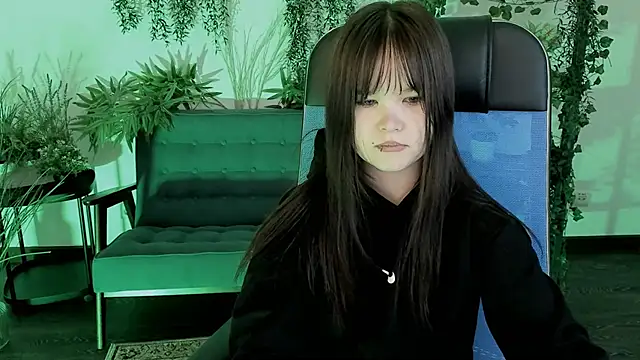 Elainebeness online show from 02/06/26, 10:06