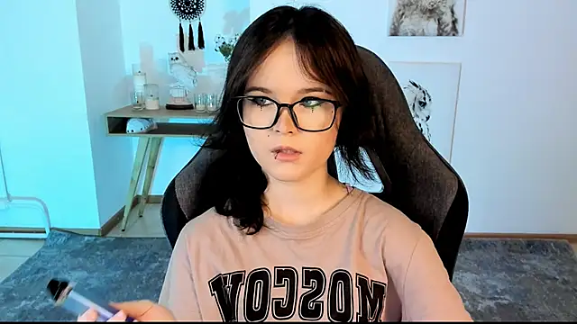 Elainebeness online show from 02/28/25, 07:35